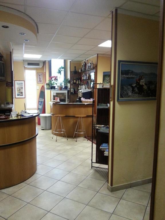 Hotel Dora Турин Экстерьер фото