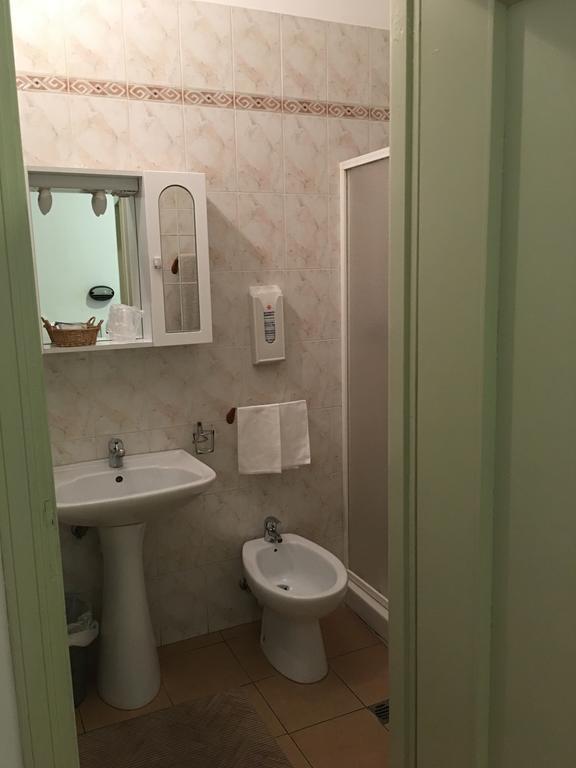 Hotel Dora Турин Экстерьер фото